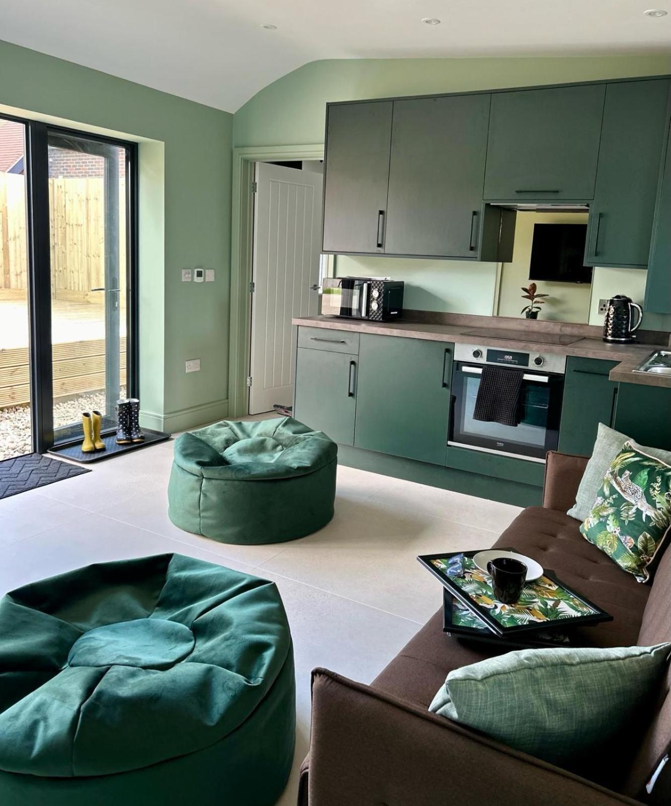 White Oaks Sussex